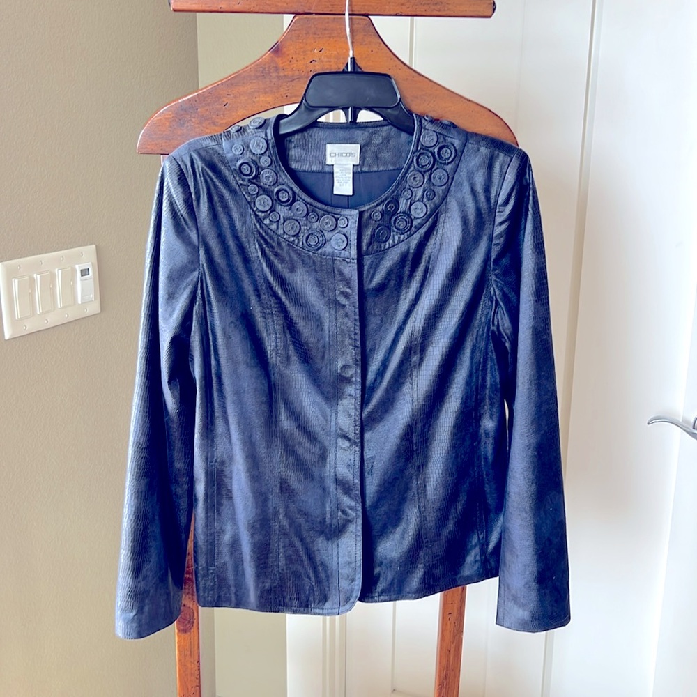 Chicos dark blue jacket with neckline detail